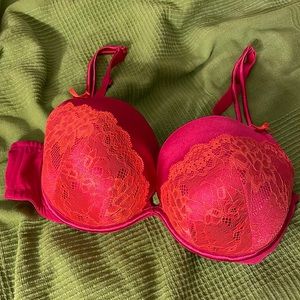 40c Cacique Hot Pink Satin Plunge Bra orange lace